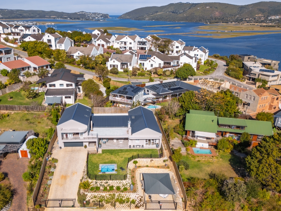 4 Bedroom Property for Sale in Knysna Heights Western Cape